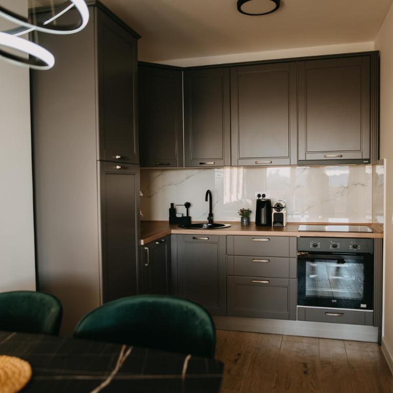 Tara View Apartment - One-Bedroom Apartment - 12