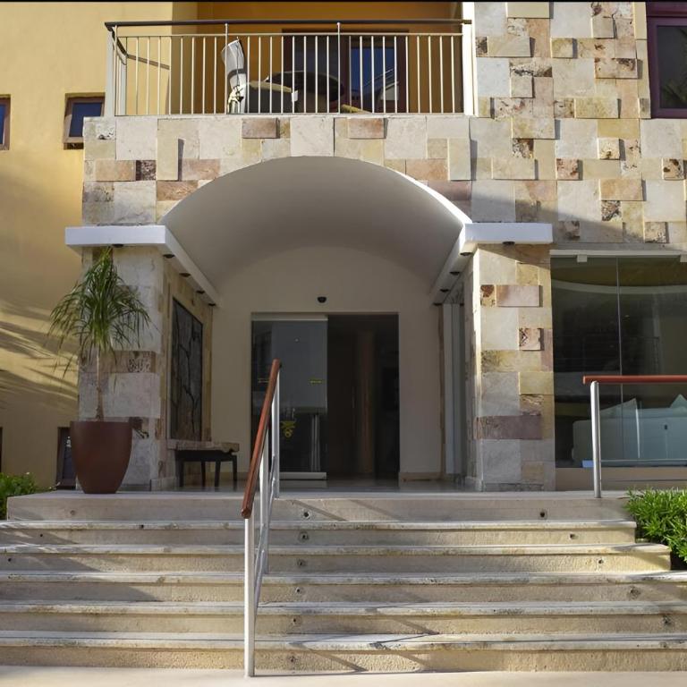205 C: Centrally located Apto. with ocean view - Apartamento de 2 dormitorios - 25