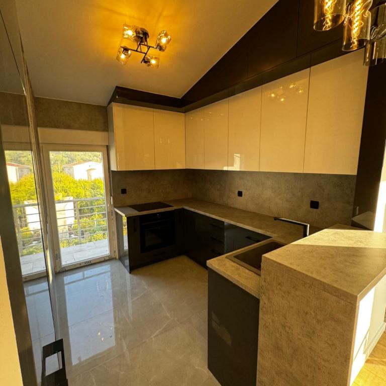 Čobrenović Penthouse - Two-Bedroom Apartment - 4