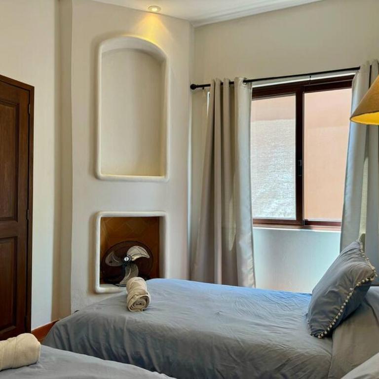 Spacious No Stairs Gated Community Pool Parking Gym - Apartamento de 3 dormitorios con balcón - 27