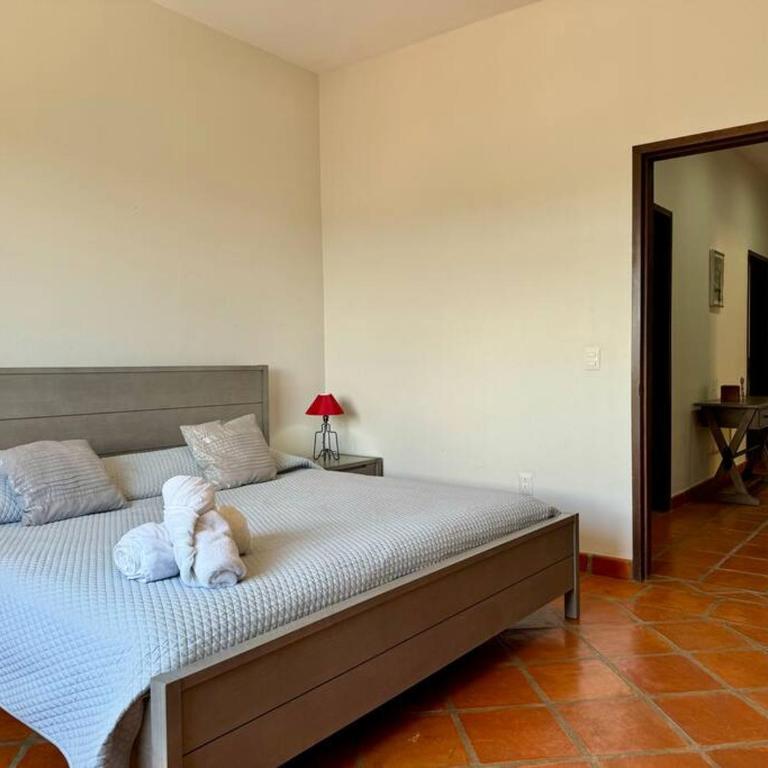 Spacious No Stairs Gated Community Pool Parking Gym - Apartamento de 3 dormitorios con balcón - 29