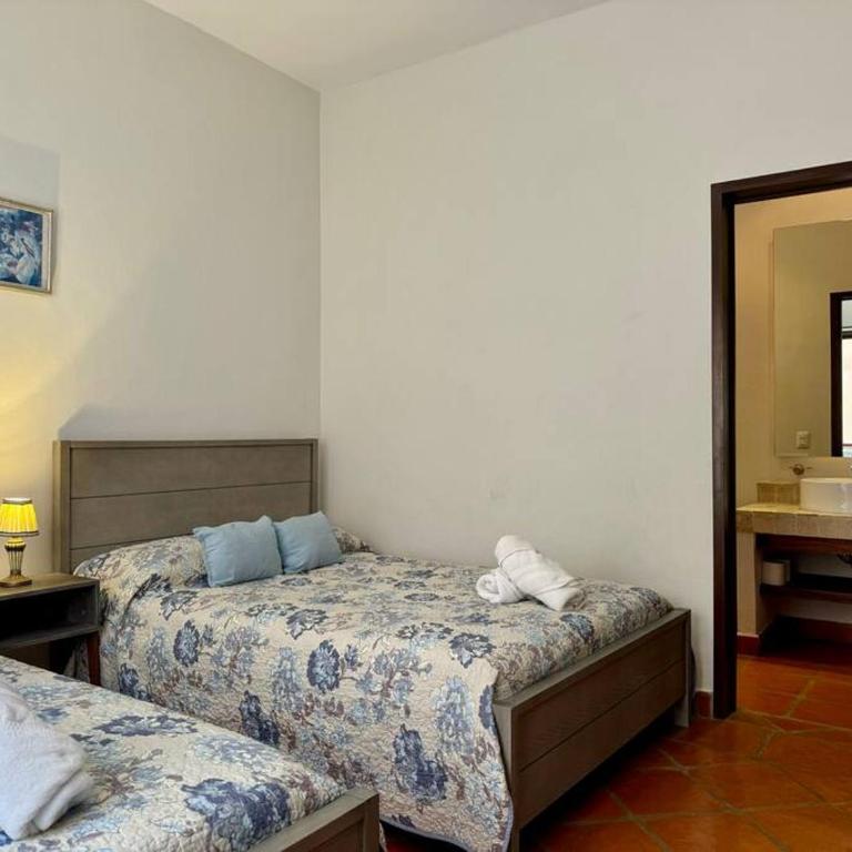 Spacious No Stairs Gated Community Pool Parking Gym - Apartamento de 3 dormitorios con balcón - 41