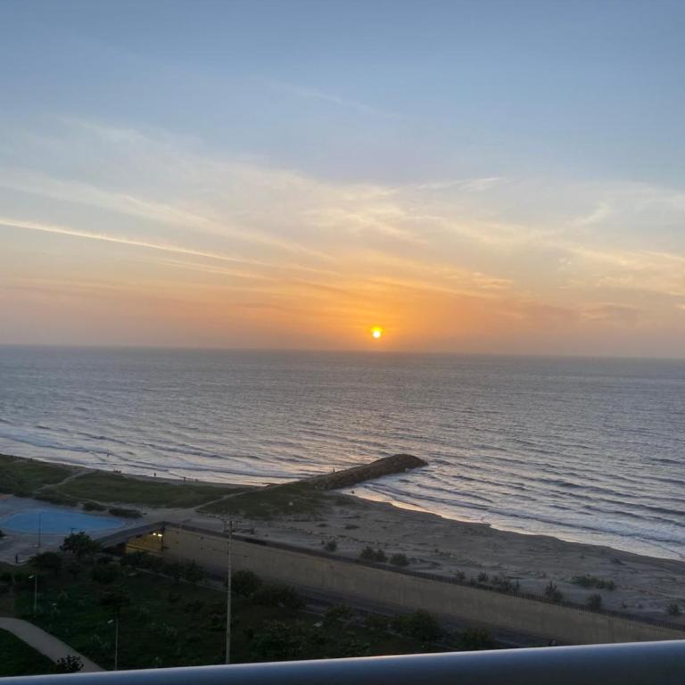 Aparta Suite en Cartagena vista al mar balcon privado Piscina - One-Bedroom Apartment with Sea View and Terrace - 13