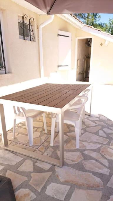 Charme et Confort pour 6 personnes à SOULAC - Maison 3 Chambres - 30