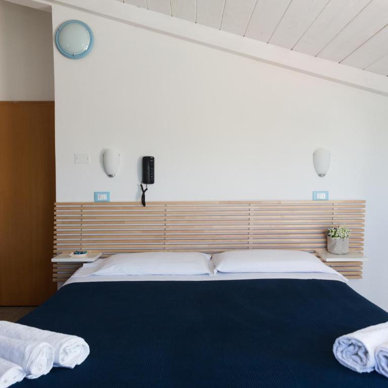 Hotel Jolie - Superior Quadruple Room - 1