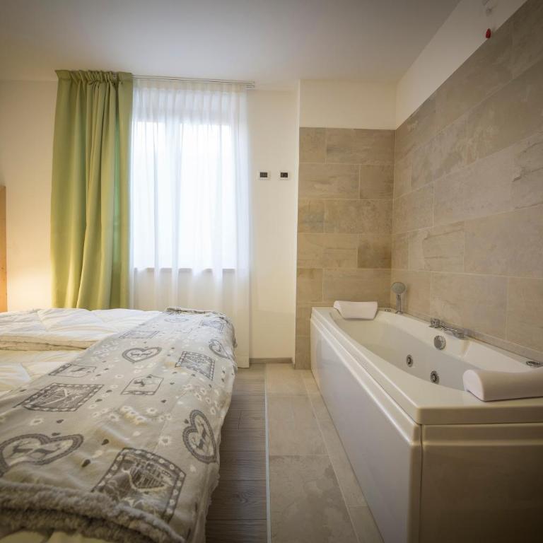 Aparthotel Dolomites Living&Relax - Superior Apartment - 2