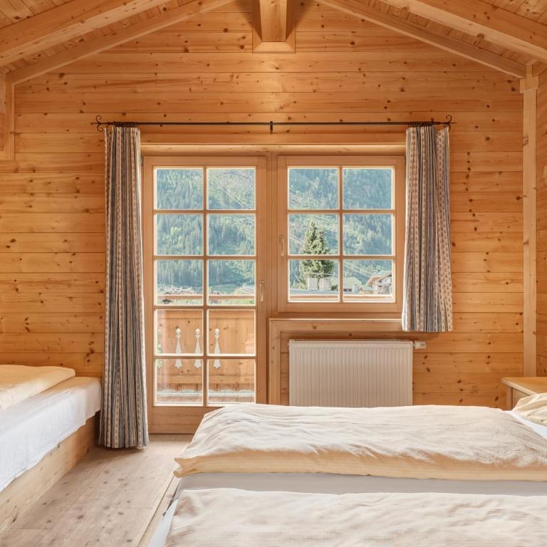 Chalets Huber - Ferienhaus - 1