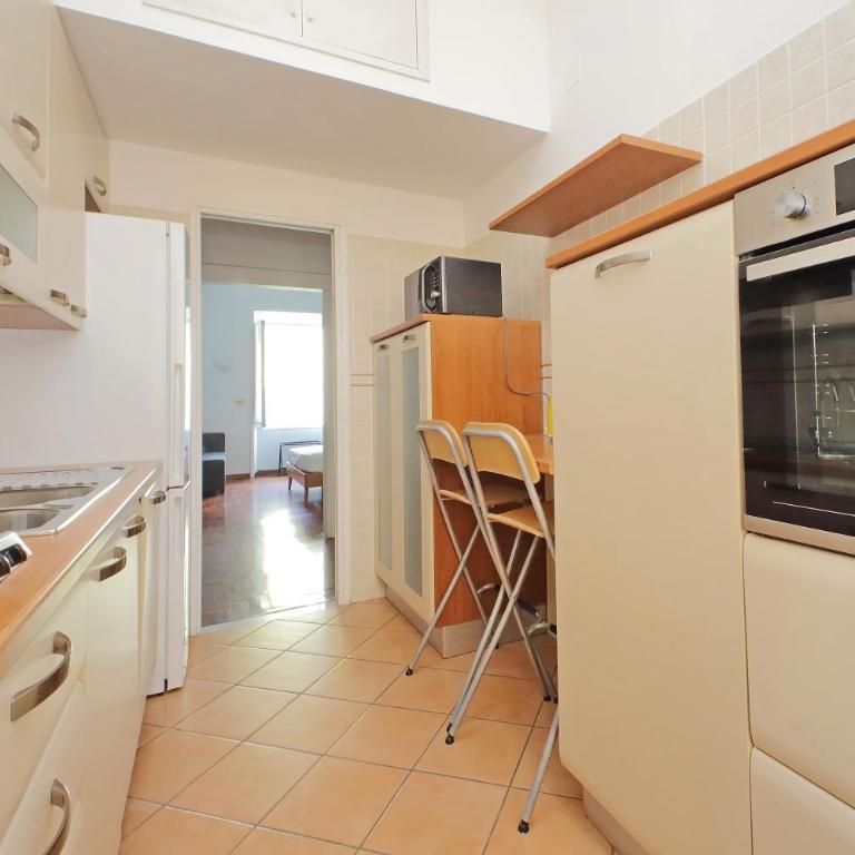 4BNB - Vittorio Emanuele Apartment - Appartamento con 2 Camere da Letto - 27