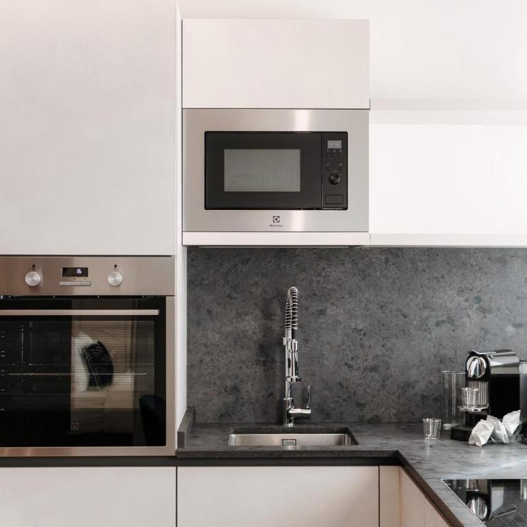 Rubini Suites - by MyHomeInComo - Appartamento con 1 Camera da Letto - 11