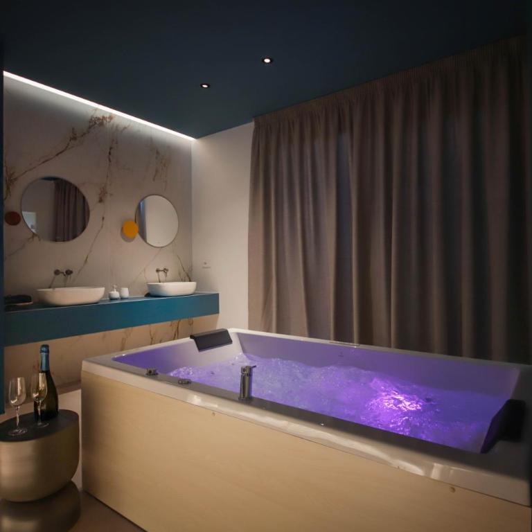 CA VI Loft - Suite Deluxe con Vasca Idromassaggio - 14