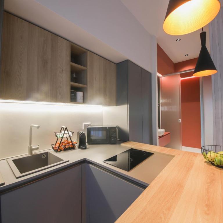 CA VI Loft - Appartamento con 1 Camera da Letto e Vasca Idromassaggio - 23