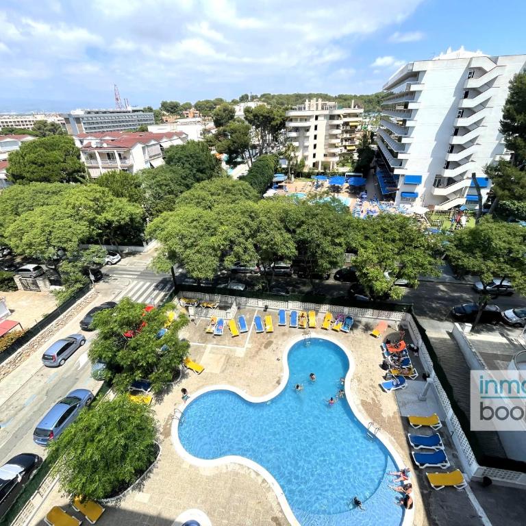 Beach Arquus Family Salou , climatizado y con piscina - Two-Bedroom Apartment - 26