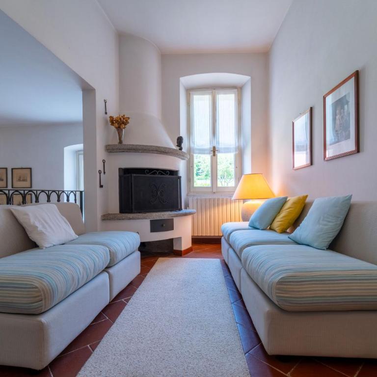 Loppia Secret Mansarda by Wonderful Italy - Apartment - 1