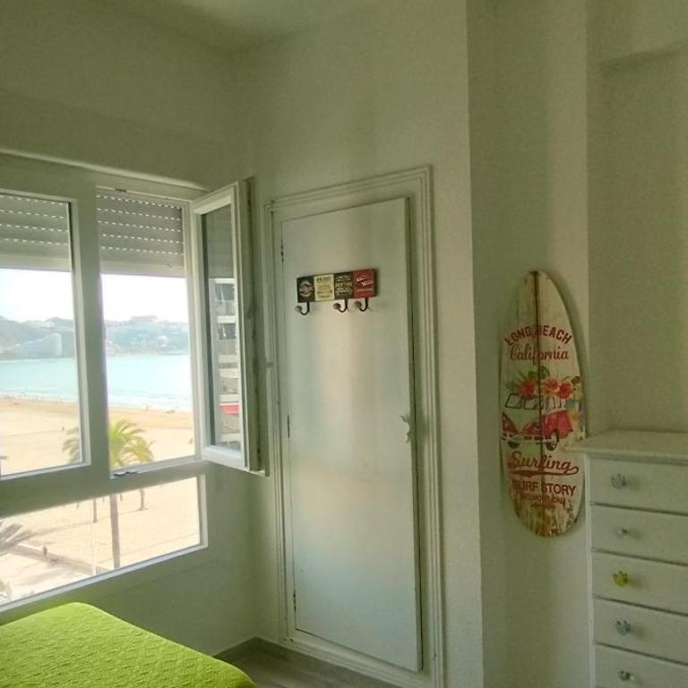 Primera línea en Cullera con piscina. Inmejorables vistas - Three-Bedroom Apartment - 5