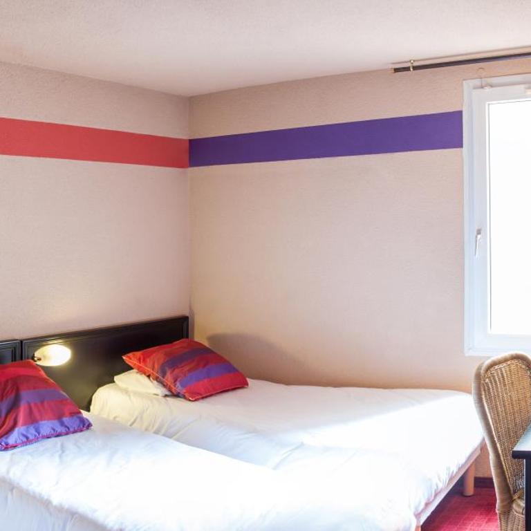 Hôtel Saint Sauveur - Chambre Triple - 3
