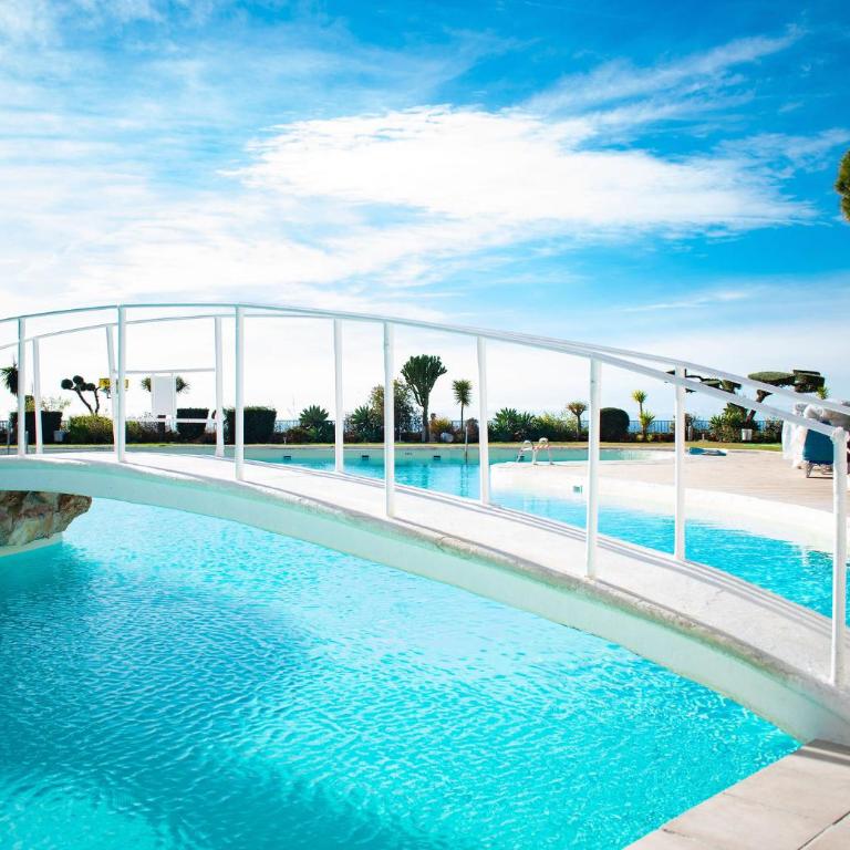Capistrano Home with Access to Nerjas Top Pool Area - Casa de 2 dormitorios - 3