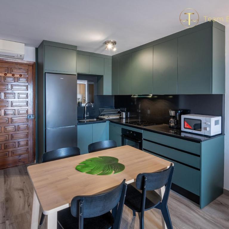 Charming area of San Juan de Capistrano - Apartamento de 2 dormitorios con balcón y terraza - 4
