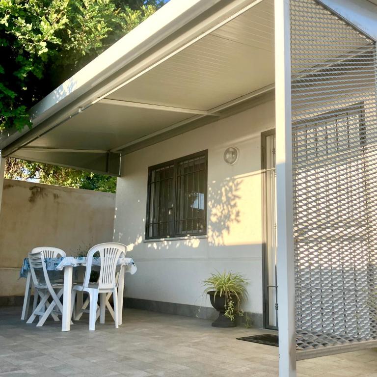 Itaca - Two-Bedroom House - 1