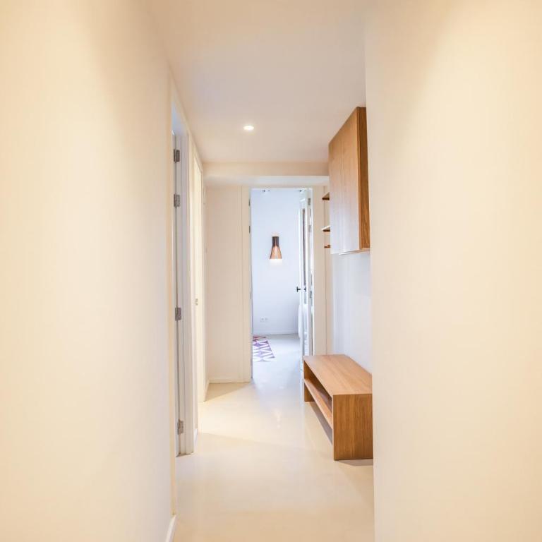 42par1049 - Super Bright 2BR & 2BH in Sant Antoni - Two-Bedroom Apartment - 18