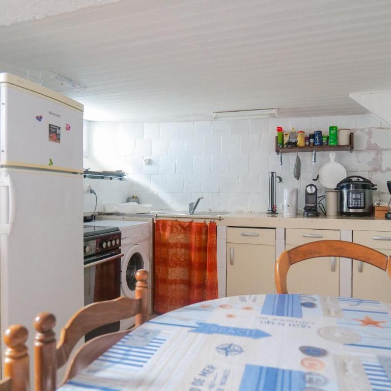 Maison mitoyenne cœur de ville à deux pas du port de pêche et de la plage Les Sables - 6 personnes - Haus mit 3 Schlafzimmern - 4