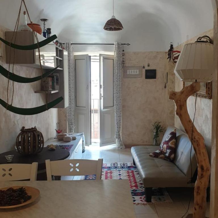 Casa Vacanze "Cortile Aquilone" - Vacation Home - 5