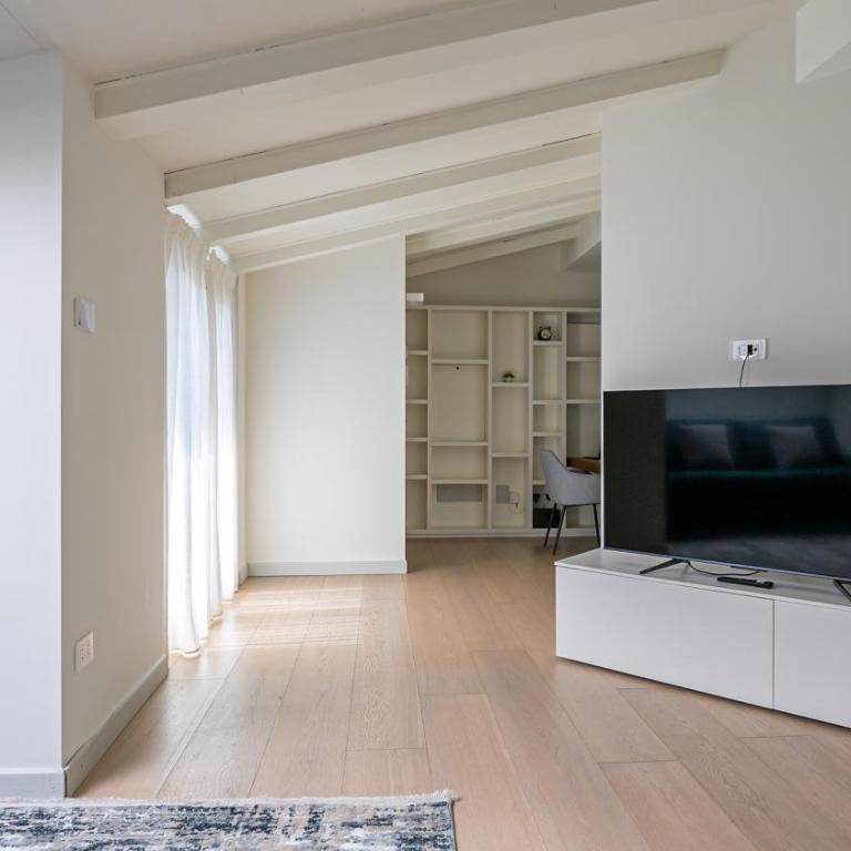 Volta 40 - Chambre Quadruple avec Salle de Bains Privative - 2