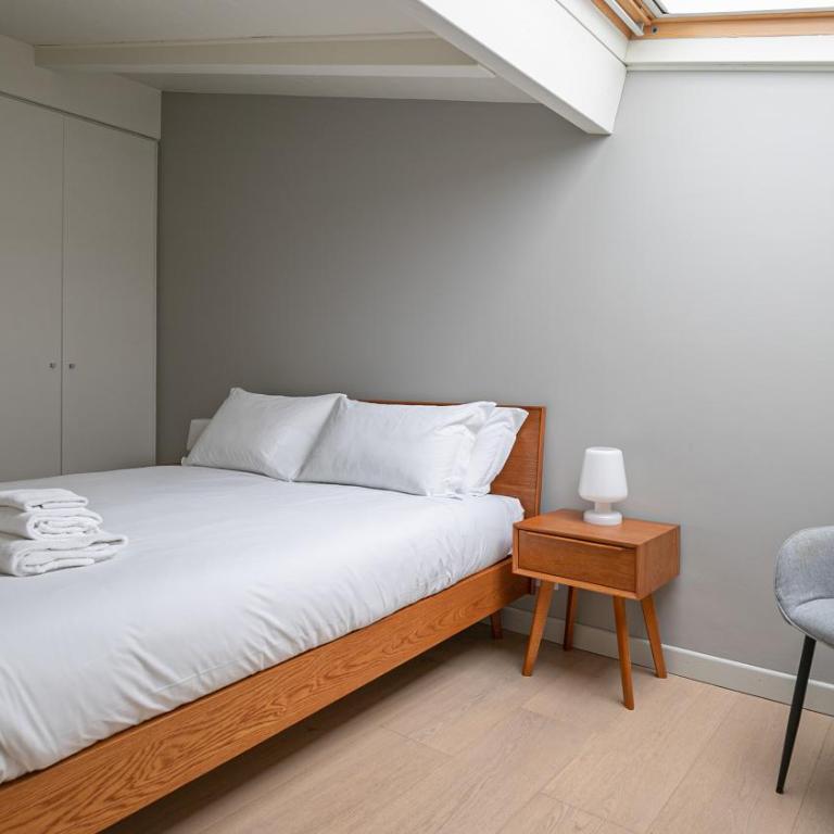 Volta 40 - Chambre Quadruple avec Salle de Bains Privative - 11