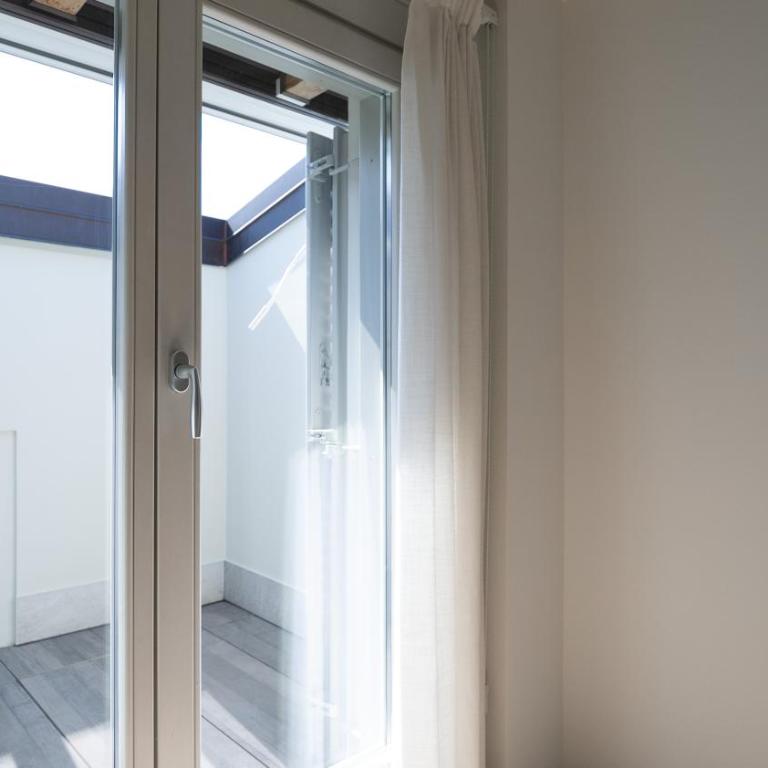 Volta 40 - Chambre Quadruple avec Salle de Bains Privative - 18