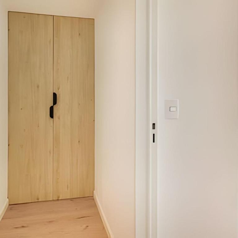 Cozy Apartment w/ Pool, Gym,24h Security & Parking - Deluxe One-Bedroom Apartment with Garden View - 31