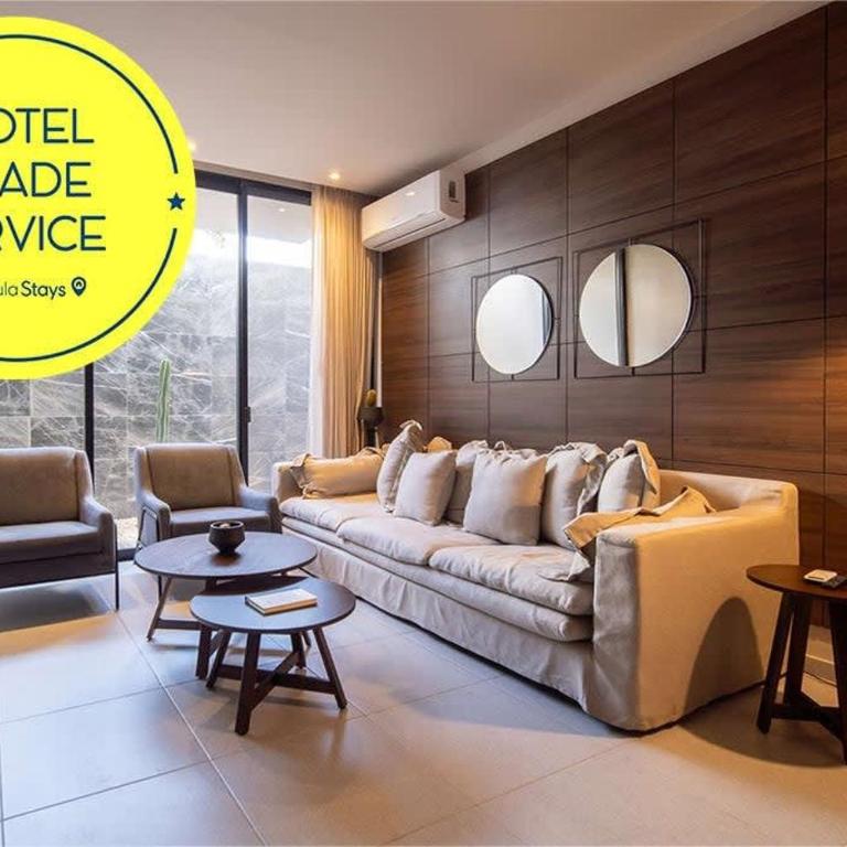 PENINSULA STAYS 2 BR Designer Apartment & 200 MB FAST WIFI New Listing! - Two-Bedroom Apartment - 1