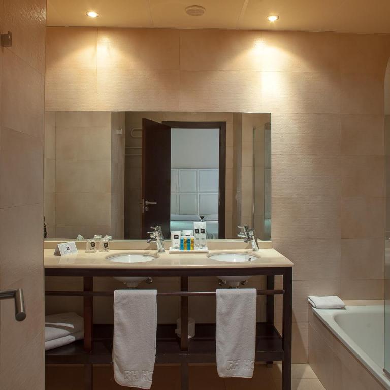 RH Don Carlos & Spa - Habitación Familiar (2 adultos y 2 niños) - 3