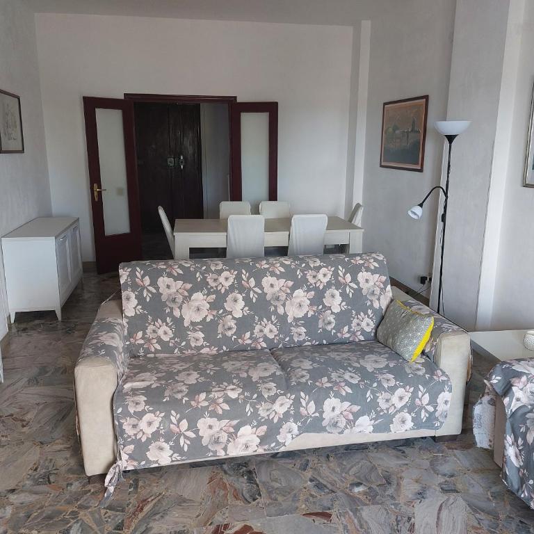 Casa a un passo dal mare - Appartamento con 2 Camere da Letto - 3