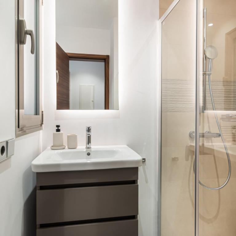 Agora 0-3 DELUXE 1B - One-Bedroom House - 5
