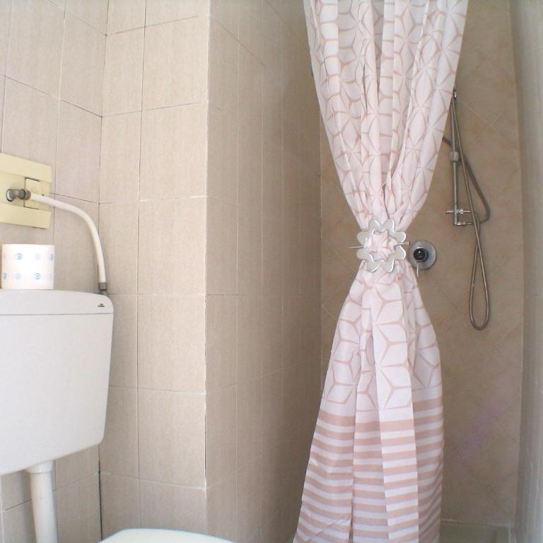 Alloggio Via Delle Monache, 13 - Appartamento con 1 Camera da Letto - 10