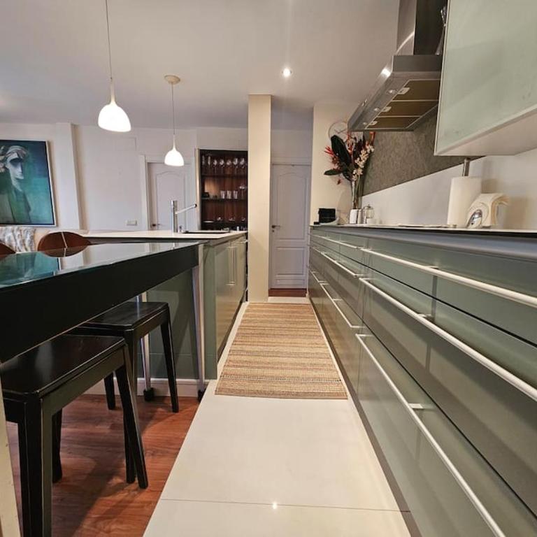 Sablón 2 15A07 by R2R Consulting - Two-Bedroom Apartment - 9