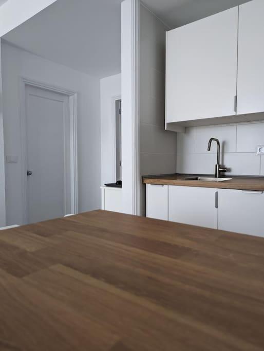 Charming Flat in Los Molinos with Terrace & Pools, Near Playa Bastian - Apartamento de 1 dormitorio - 25