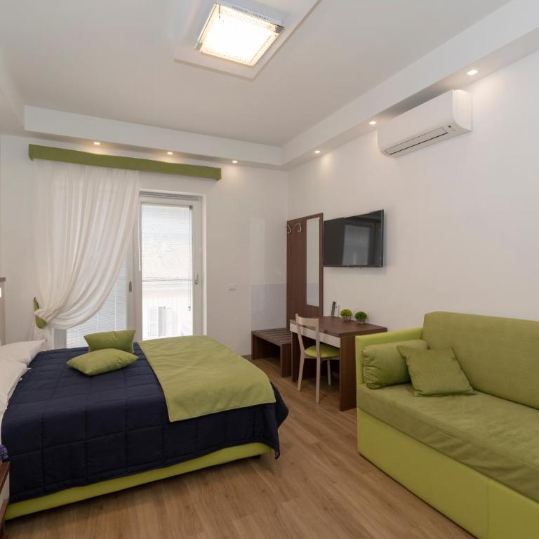 rainbow al colosseo - Appartamento con 3 Camere da Letto - 82