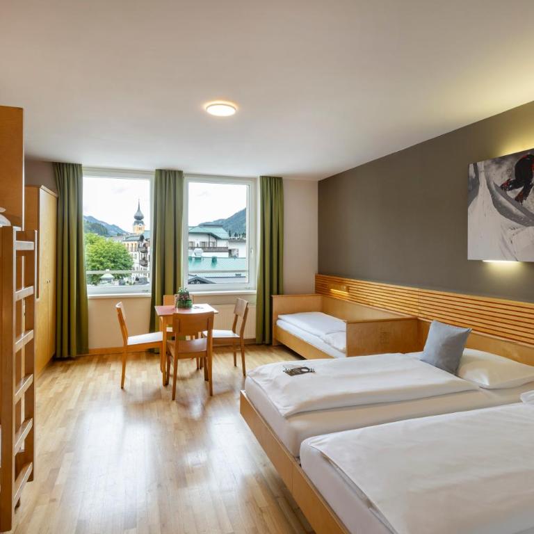 JUFA Hotel Schladming - Fünfbettzimmer - 3