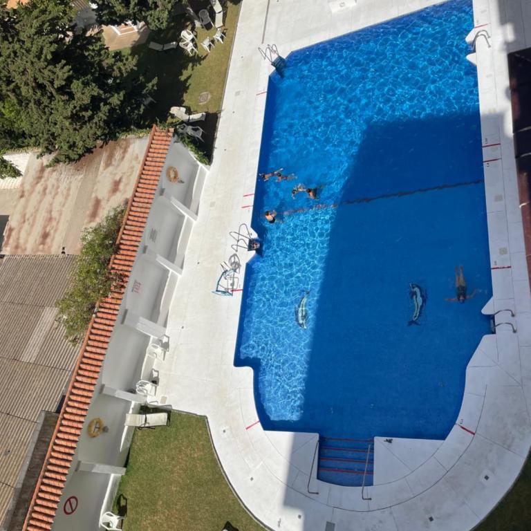 Apartamento 4 Dormitorios 2 Baños Parking - Apartamento de 4 dormitorios con vistas a la piscina - 1