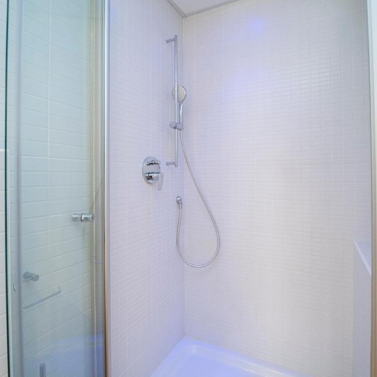 Apartamentos Alicante Centro by Renthas - Penthouse Apartment - 37