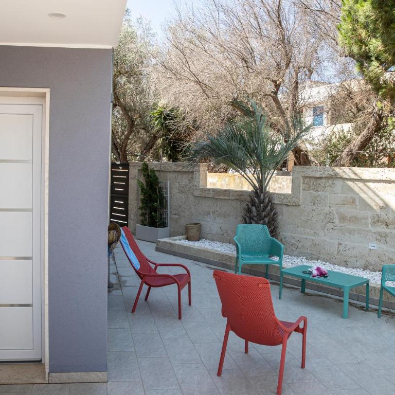 Suite Luisa - Two-Bedroom House - 8
