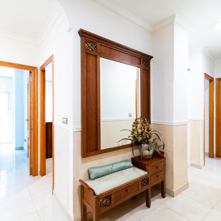 Wekey Homes Centrico y Familiar, Parking Incluido - Three-Bedroom Apartment - 15
