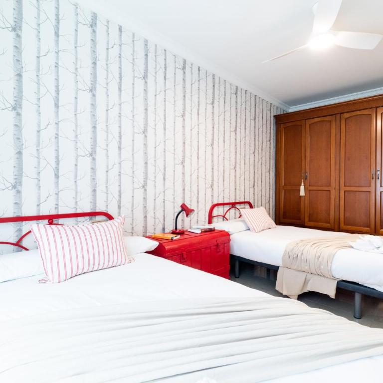 Wekey Homes Centrico y Familiar, Parking Incluido - Three-Bedroom Apartment - 44
