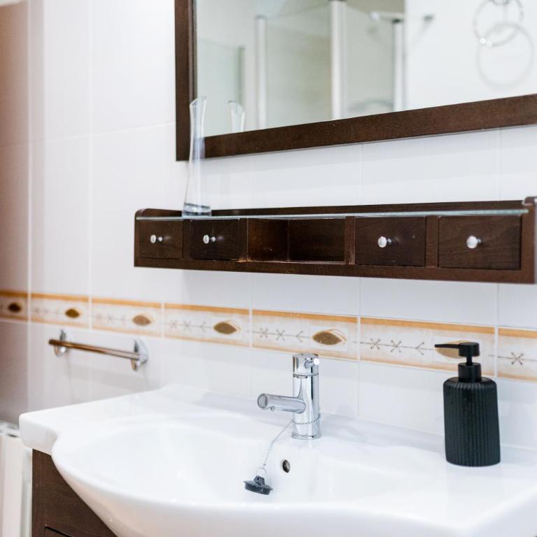 Wekey Homes Centrico y Familiar, Parking Incluido - Three-Bedroom Apartment - 29
