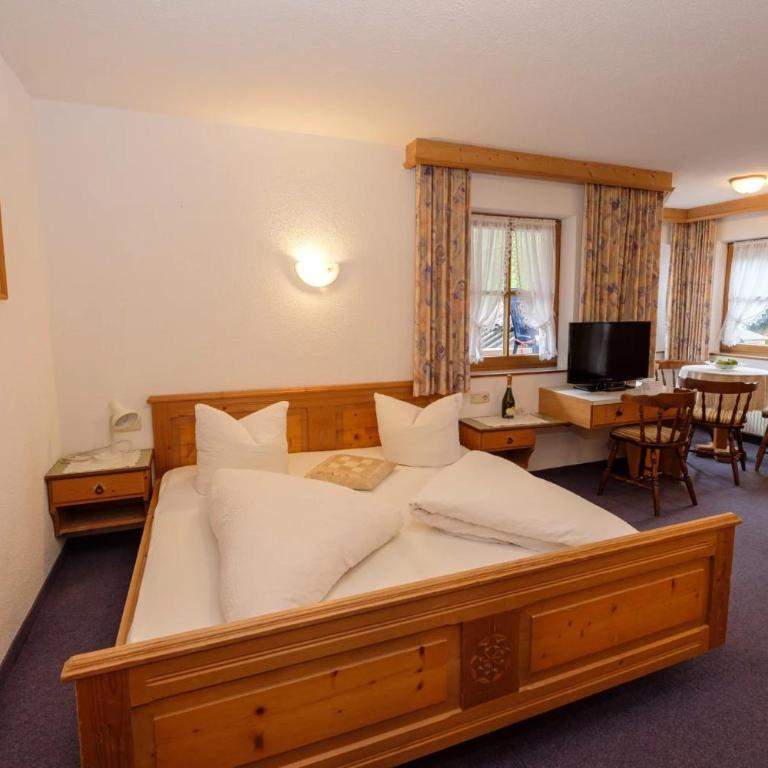 Apartmenthaus DIAS - Apartment mit 2 Schlafzimmern und Balkon - 12