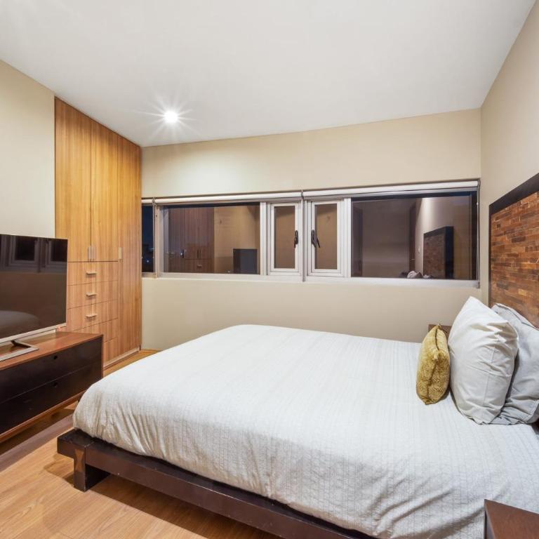 3 BR Upscale Art House Reforma Avenue - Three-Bedroom Apartment - 10