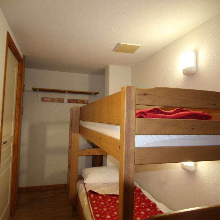 Appartement T2 avec terrasse au pied des pistes, Chamrousse - FR-1-549-136 - Apartment - 8