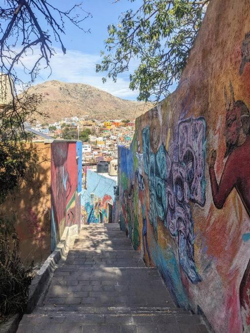 Experience Guanajuato's Magic from Casa Mirador! - Three-Bedroom House - 9