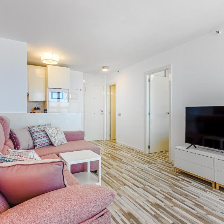 SPECTACULAR VIEW in LAS AMERICAS - Apartamento de 1 dormitorio - 8