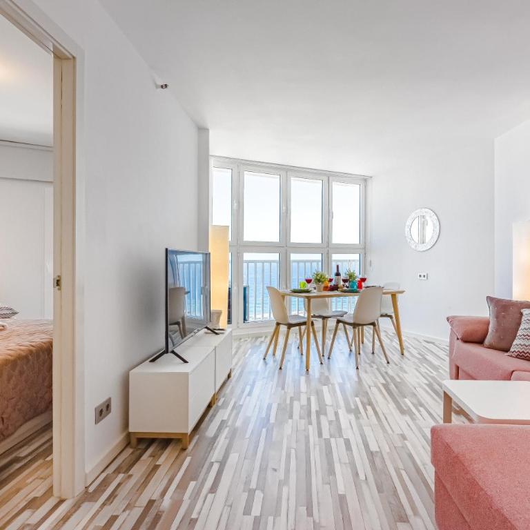 SPECTACULAR VIEW in LAS AMERICAS - Apartamento de 1 dormitorio - 14